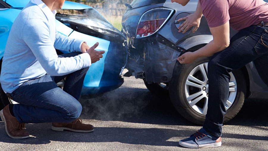 5 Thói Quen Dễ Mắc Phải Khiến Va Chạm Xảy Ra Khi Điều Khiển Ô Tô