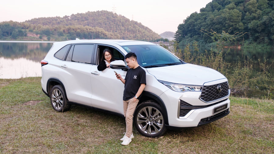 “Tôi Đã Có Một Chiếc Xe Cho Tất Cả” - Khách Hàng Innova Cross Hybrid